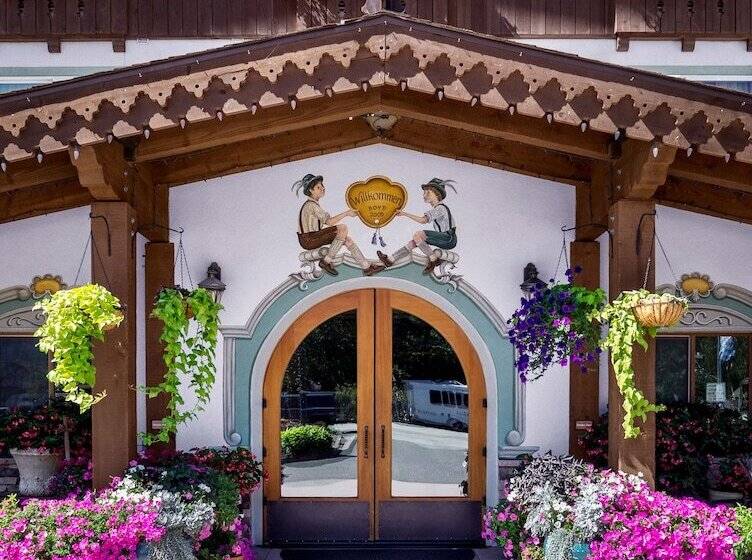 هتل Bavarian Lodge