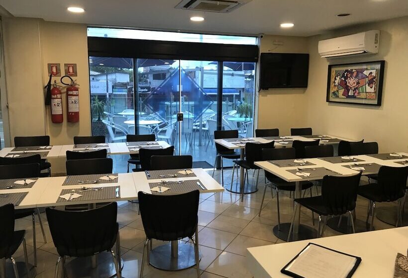 هتل Camaçari Plaza