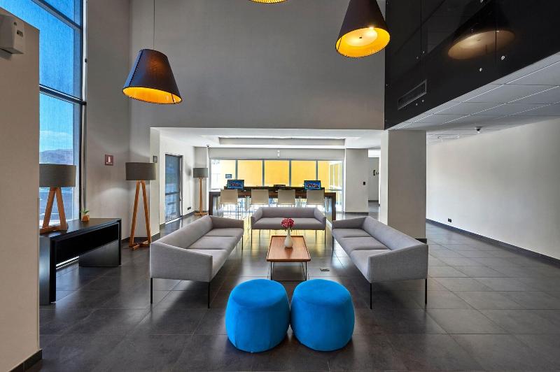 هتل City Express By Marriott La Paz