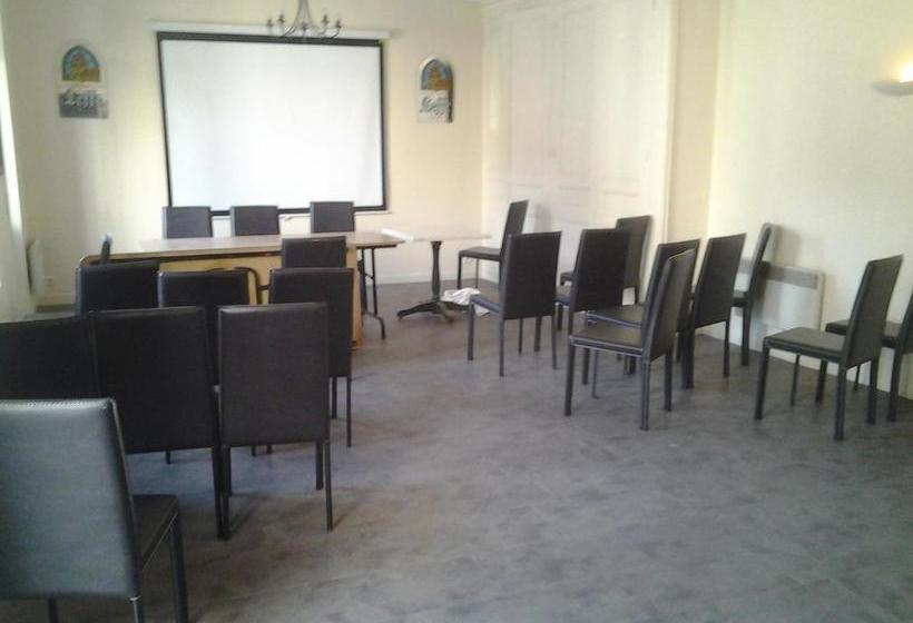 فندق Hôtel De Rouen