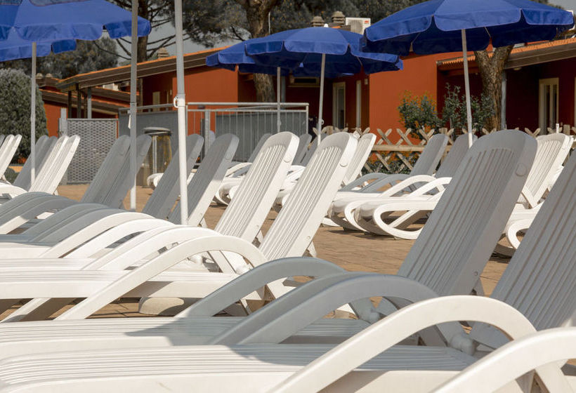 ホテル Del Garda Village And Camping