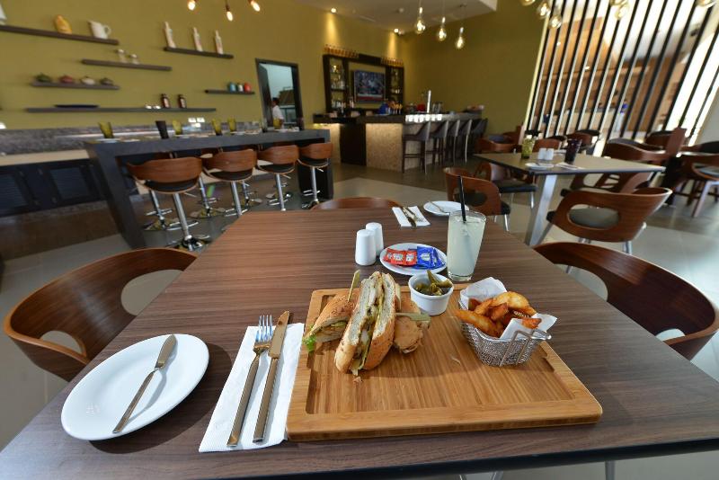 Fotos del hotel Four Points By Sheraton Cancun Centro:  2