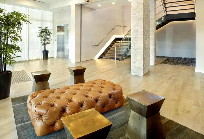 هتل Hyatt Place Miami Airport East