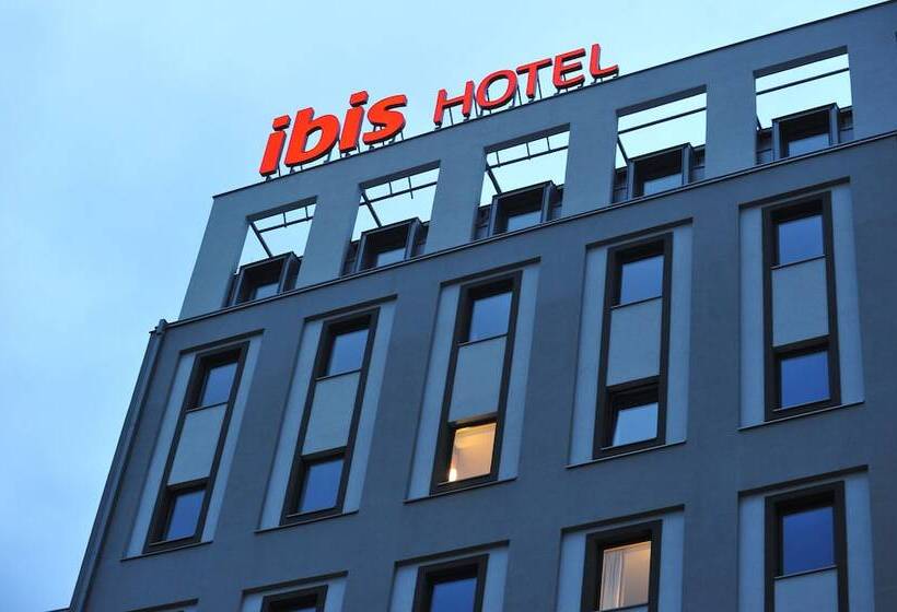 ホテル Ibis Skopje City Center