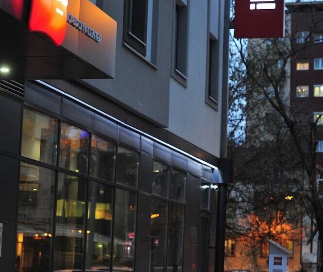 Fotos del hotel Ibis Skopje City Center:  11