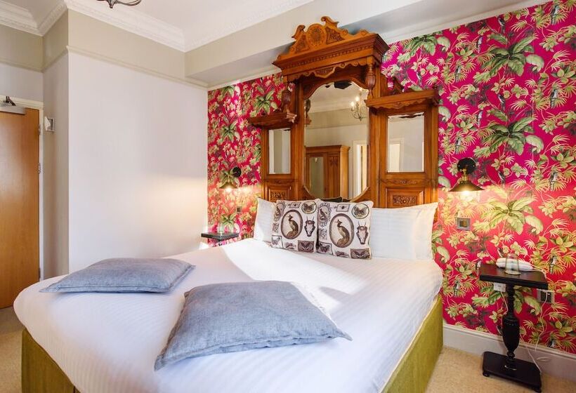 Fotos del hotel Jolyon S Boutique:  25 Fotos del hotel Jolyon S Boutique:  25