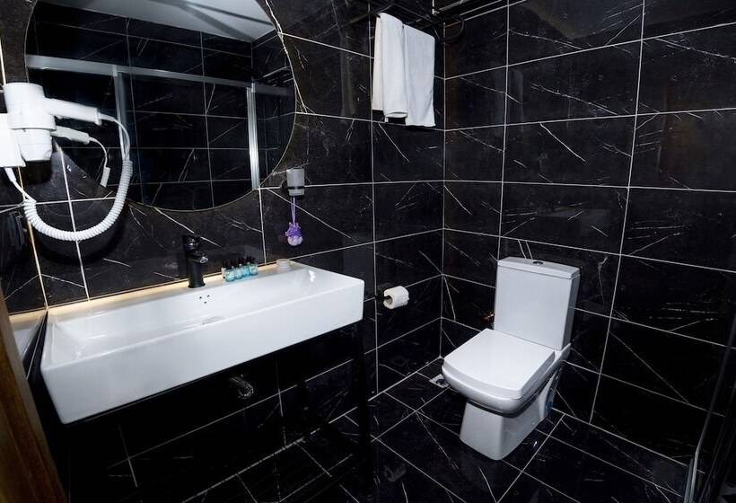 Fotos del hotel Kadirga Antik:  4