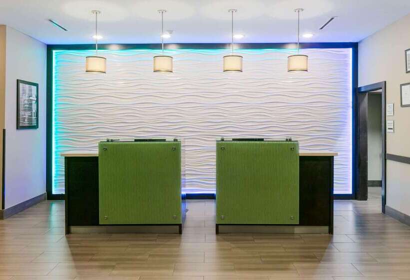 هتل La Quinta By Wyndham Tyler   University Area