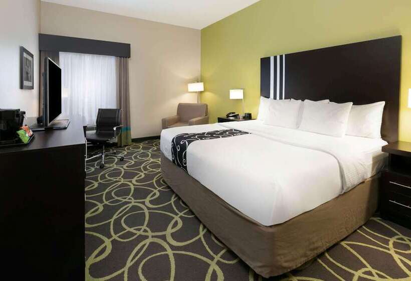 هتل La Quinta By Wyndham Tyler   University Area