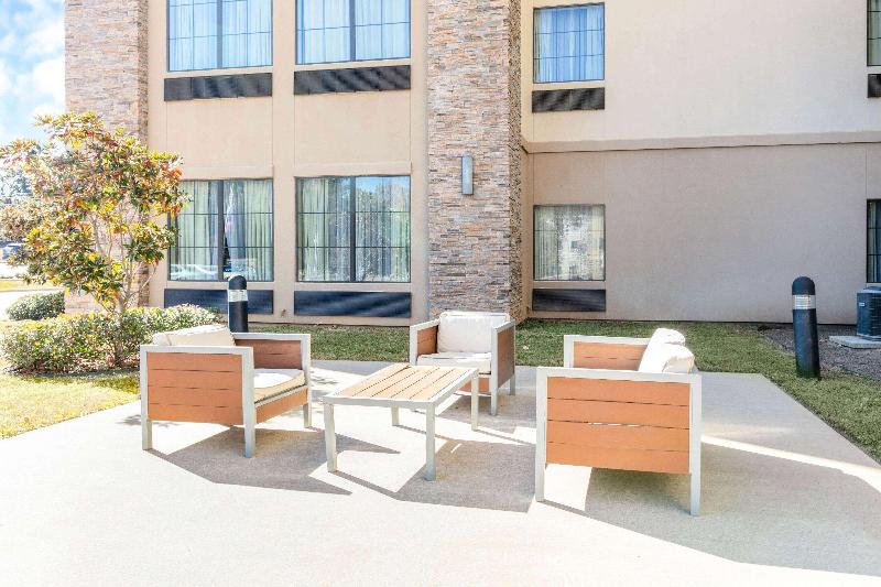 هتل La Quinta By Wyndham Tyler   University Area