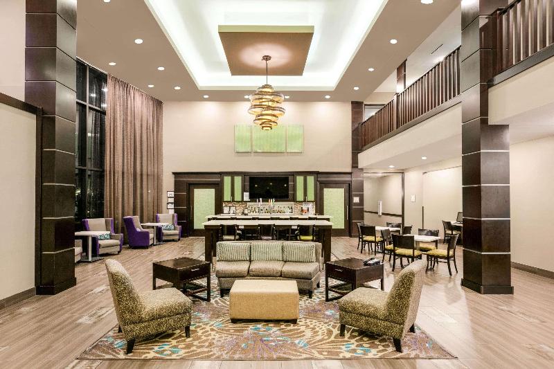 هتل La Quinta By Wyndham Tyler   University Area