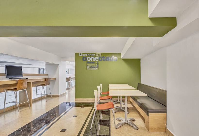 ホテル One Ciudad De Mexico Alameda