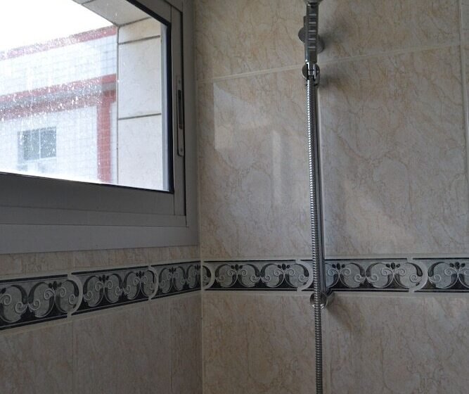 Hotel Peninsula Plaza