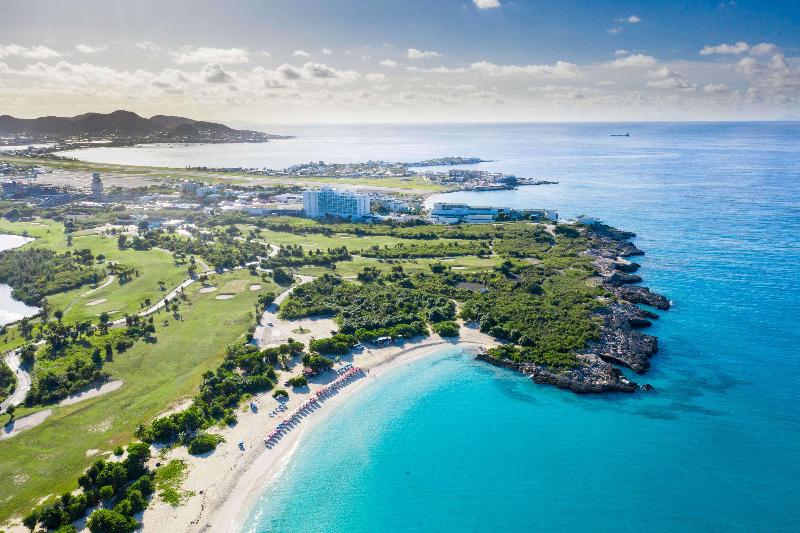 هتل Sonesta Ocean Point Resort  All Inclusive   Adults Only