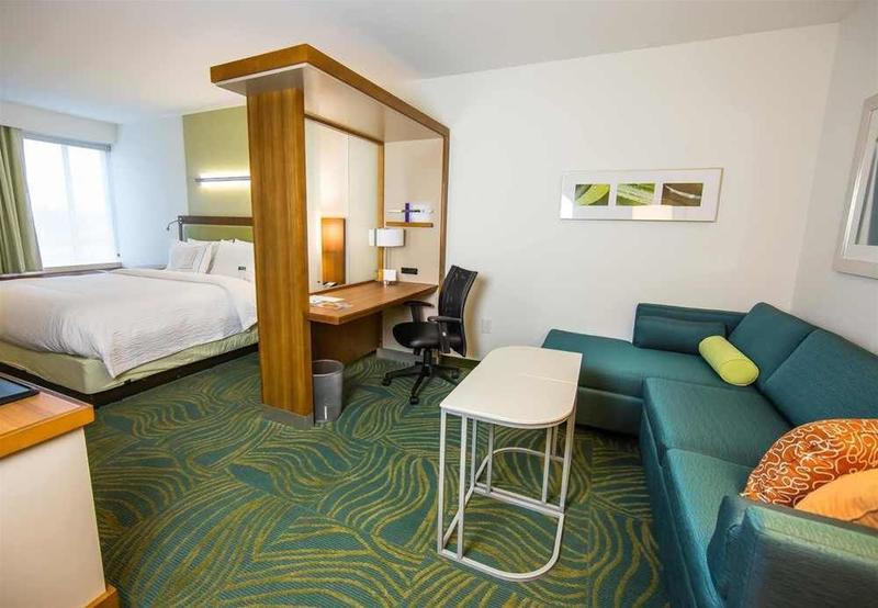 هتل Springhill Suites Lumberton