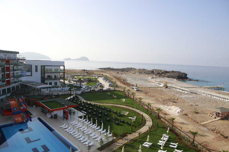هتل Ulu Resort