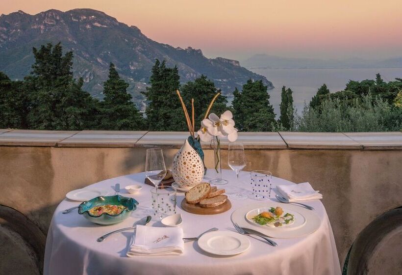 هتل Villa Cimbrone