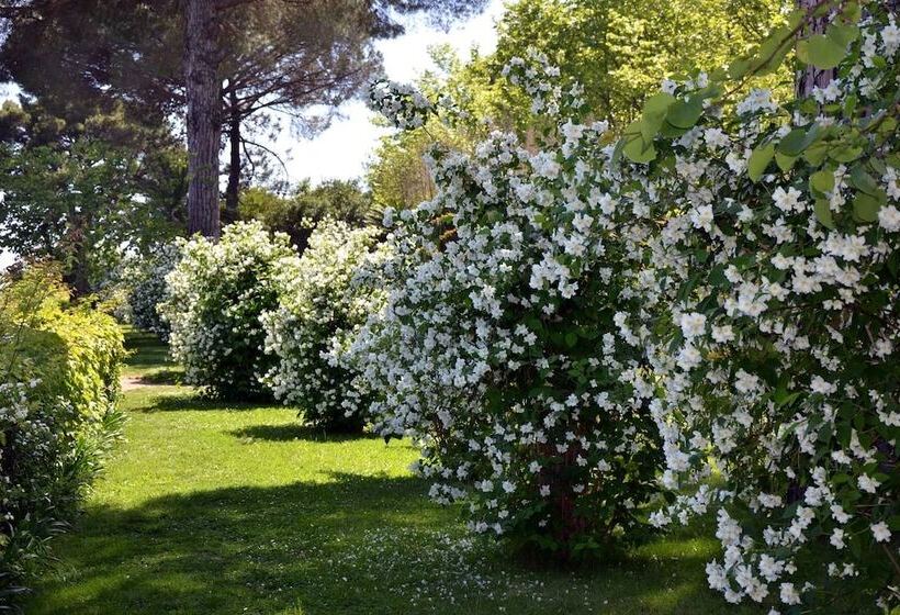 هتل Villa Cimbrone