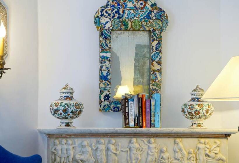 هتل Villa Cimbrone