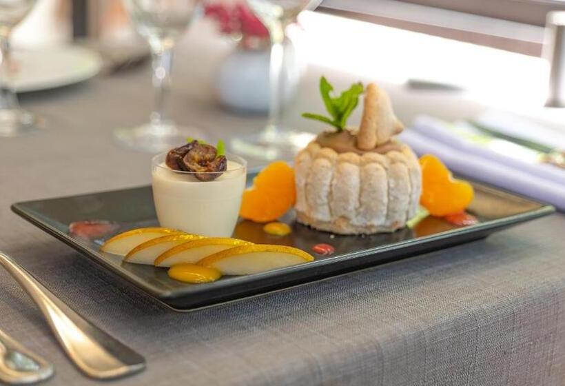 Logis Hotels   Au Colombier Du Touron