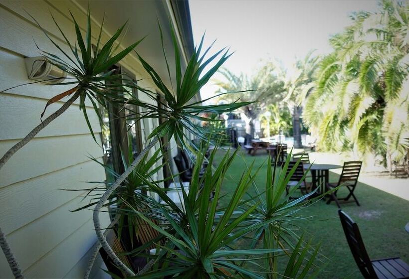 מוטל Pacific Palms Motor Inn