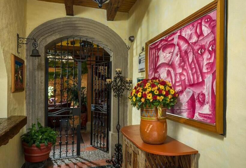 پانسیون Casona De Manzano