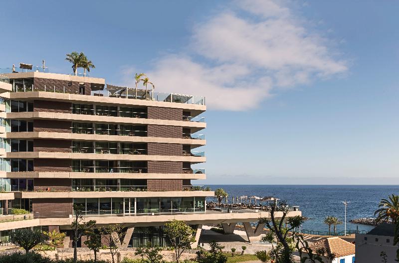 Saccharum Resort
