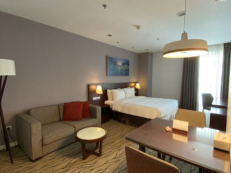 Somerset Central Td Hai Phong City