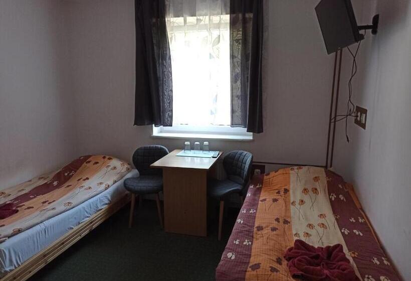هتل Gościniec Silver