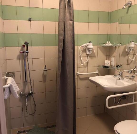 هتل Nat Bukowina Tatrzańska