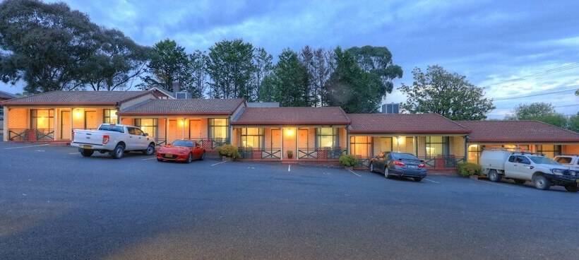Alluna Motel