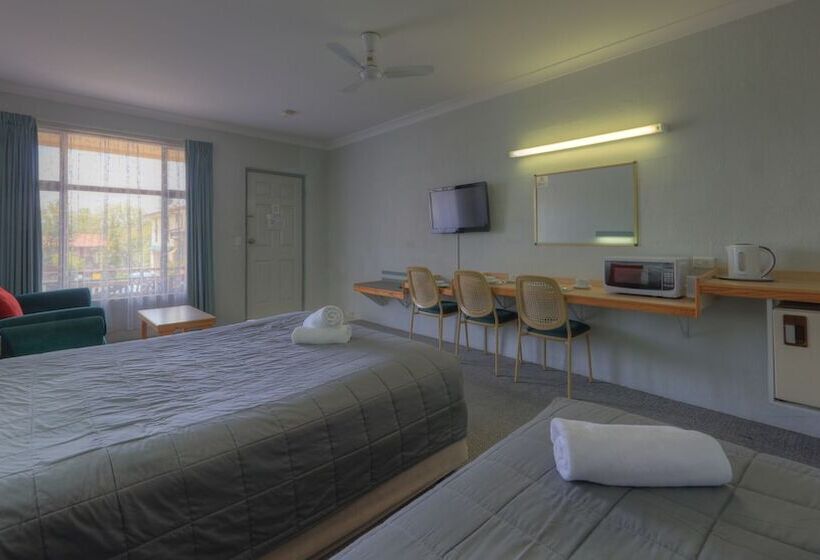 Alluna Motel