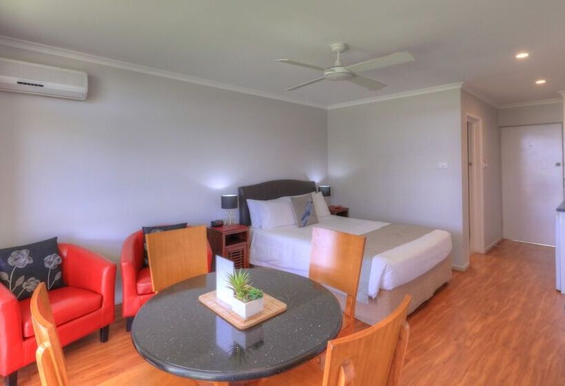 Atherton Motel