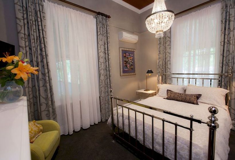 مبيت وإفطار Finches Country Guesthouse Hotel Beechworth