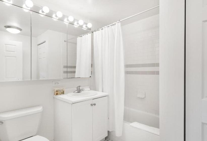 Furnished Quarters At Grove Pointe