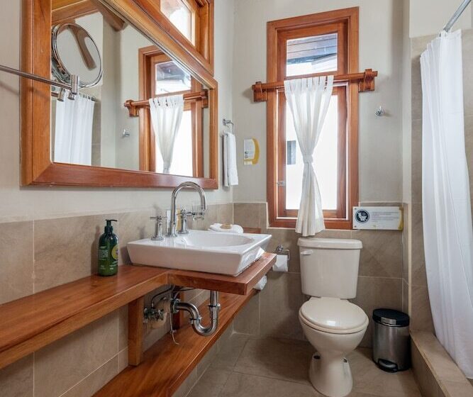 Fotos del hotel Galapagos Habitat By Eco Luxury Group:  24