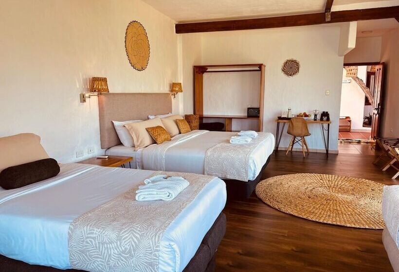 Fotos del hotel Galapagos Habitat By Eco Luxury Group:  14