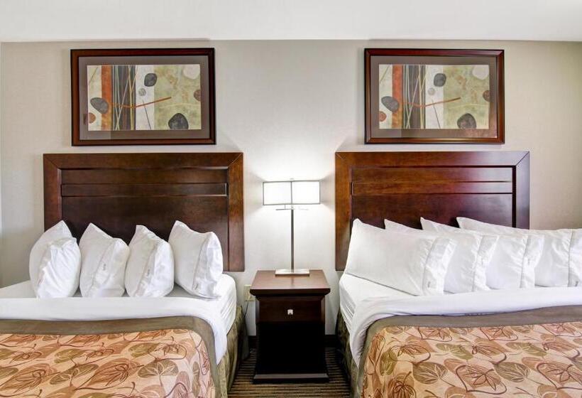 فندق Coast Weyburn