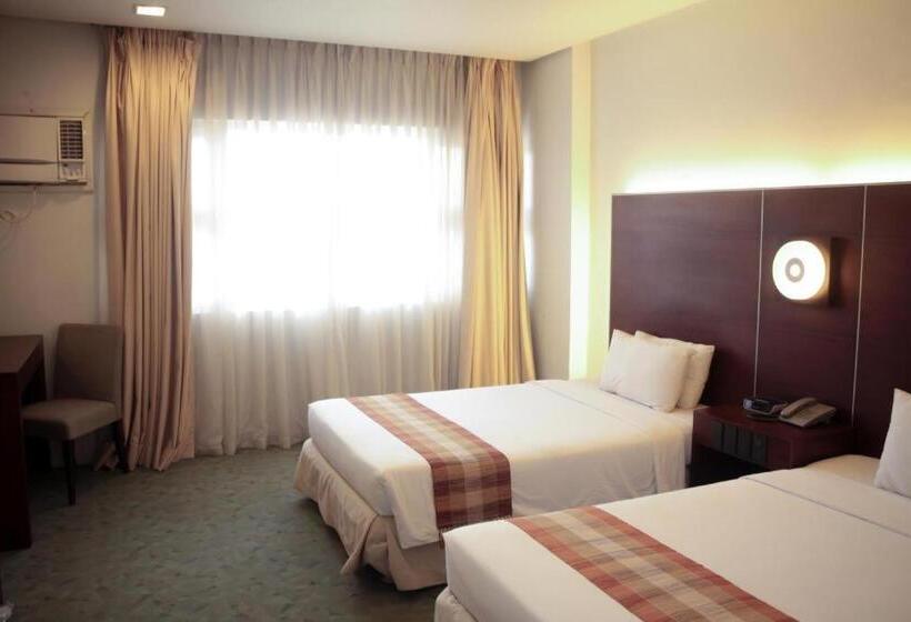 هتل Casablanca Suites Near Airport