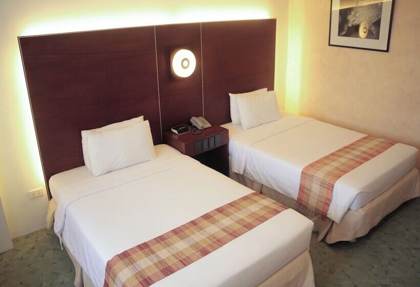 هتل Casablanca Suites Near Airport