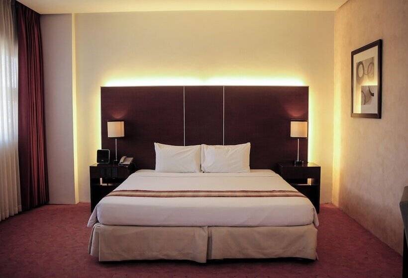 هتل Casablanca Suites Near Airport