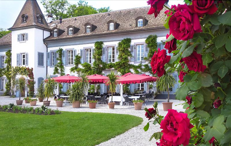 هتل Chateau De Bossey