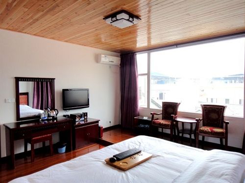 هتل Dengba Hostel Mt. Emei