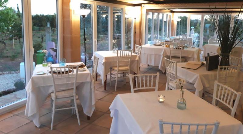 فندق Es Revellar Art Resort  Adults Only