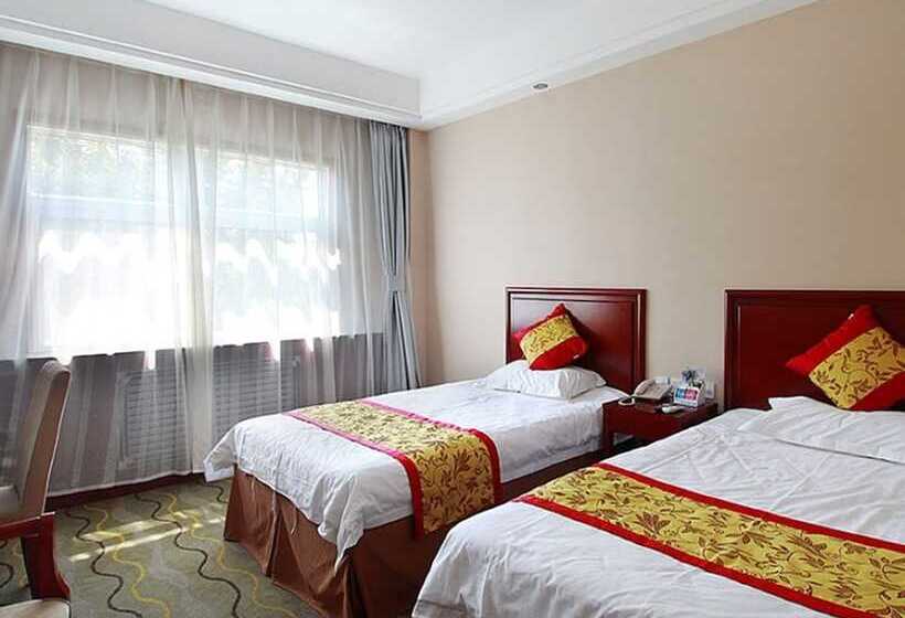 ホテル Greentree Inn Puyang Oil Field Headquarters