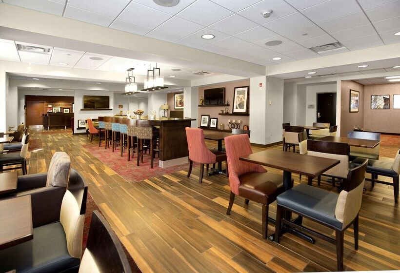 ホテル Hampton Inn Butler