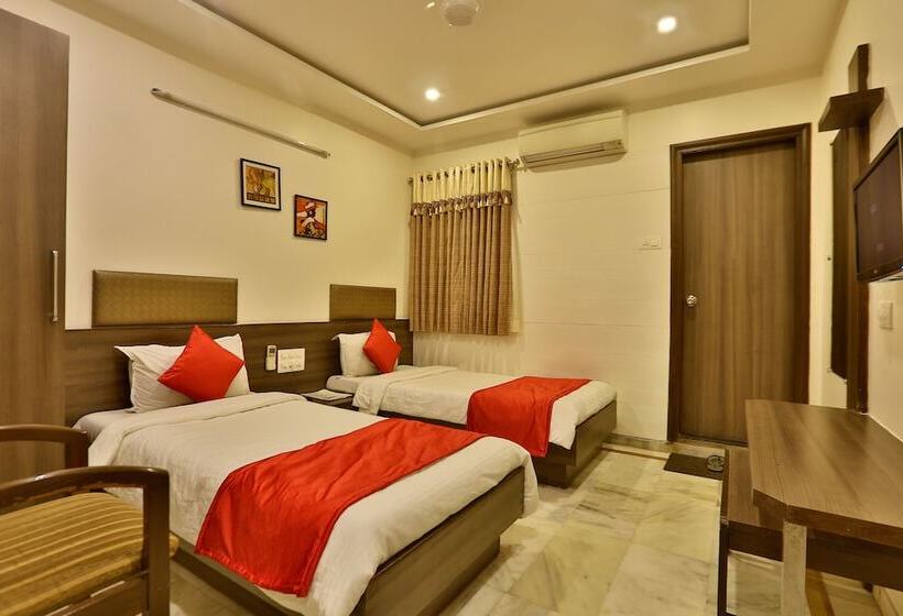 酒店 Kamran Palace