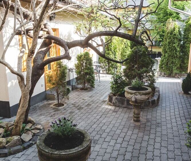 Fotos del hotel Karin:  17