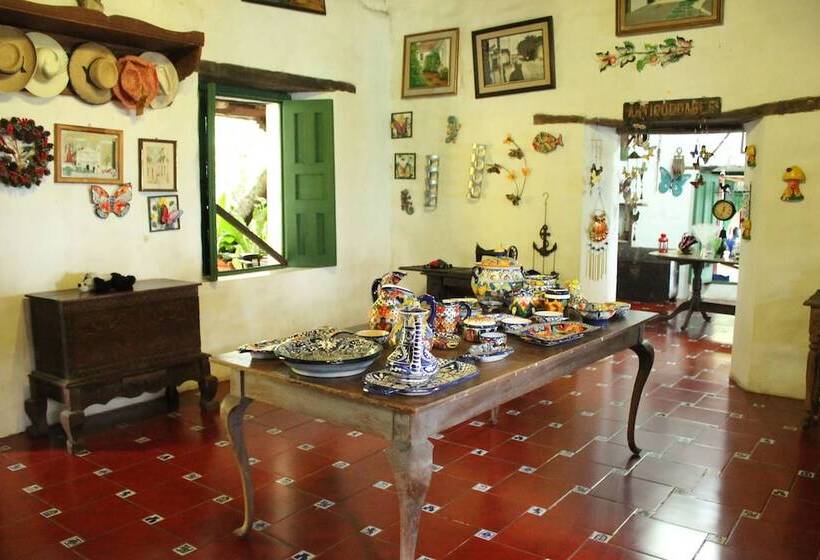 هتل La Posada De Suchitlan