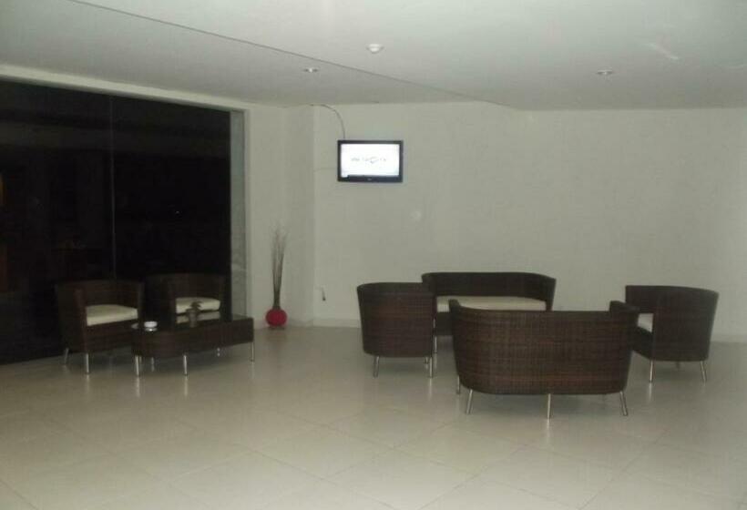 Fotos del hotel Luwansa Beach:  11